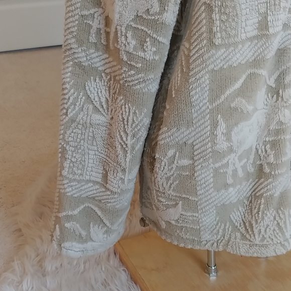 Reversible double lined winter jacket - Picture 3 of 13